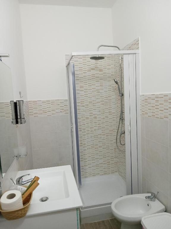 Al Civico Da Lia-bagno In Camera- *