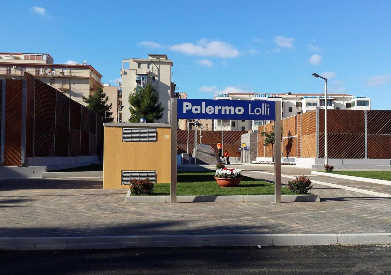 Con Terrazza E Vista Su Malfitano Guest house