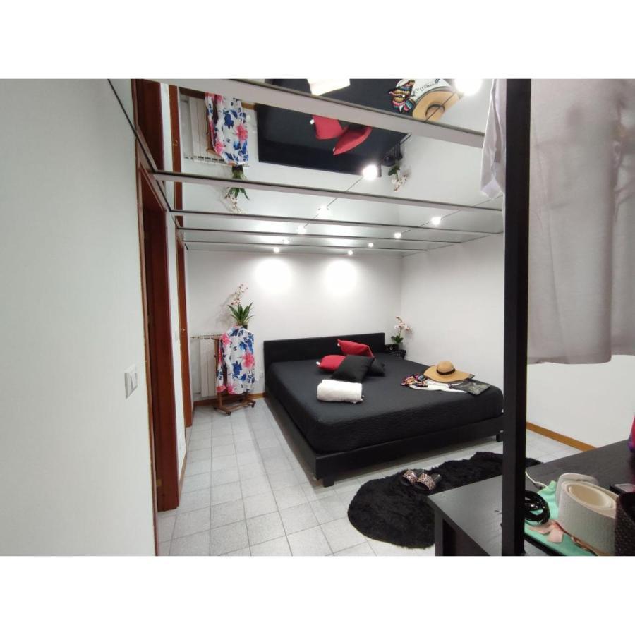 Epee - Pied A Terre Nel Cuore Di