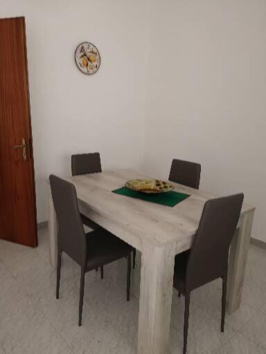 Apartment Casetta Bianca *