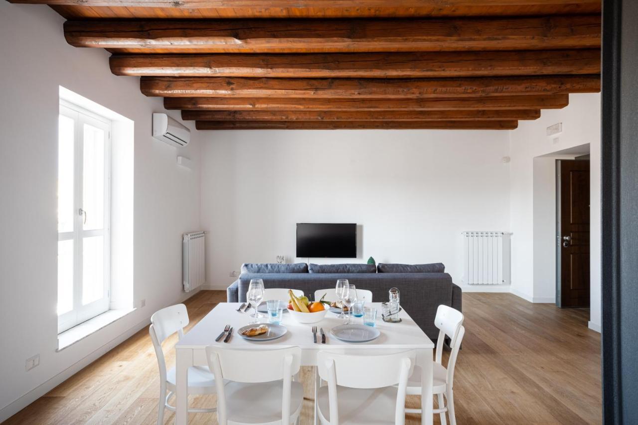 Blu - Palazzo Del Buon Pastore Apartment Palermo