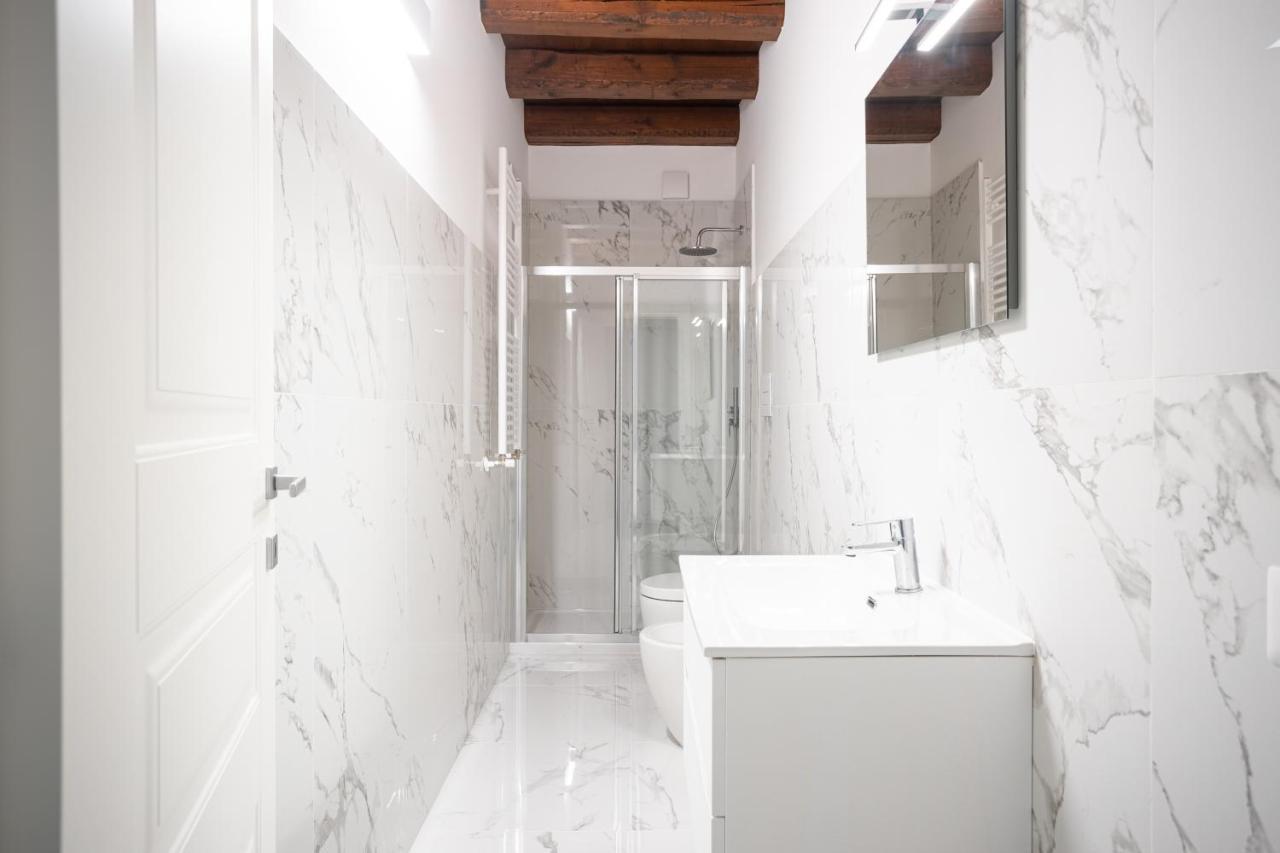 Apartment Blu - Palazzo Del Buon Pastore