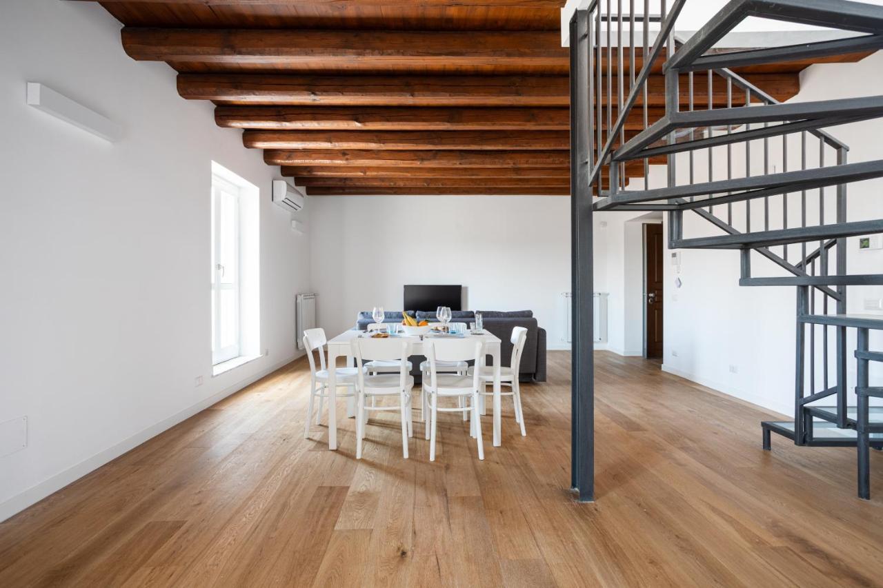 Apartment Blu - Palazzo Del Buon Pastore