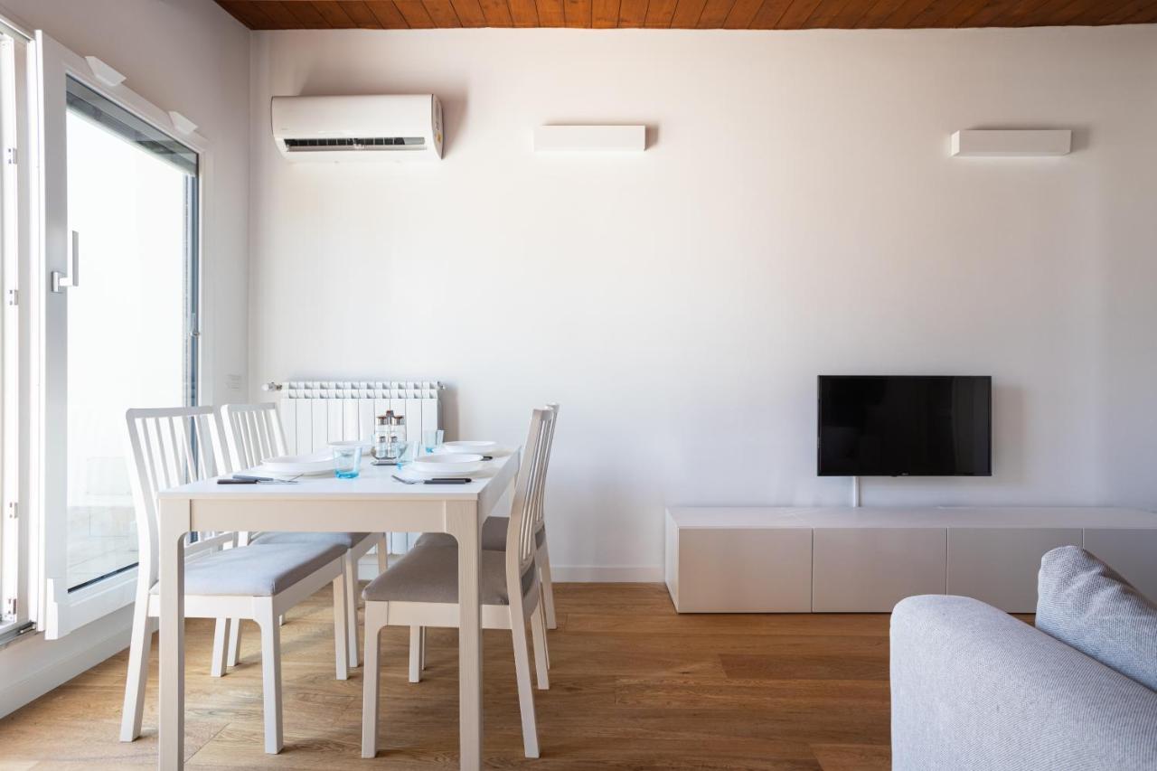 Blu - Palazzo Del Buon Pastore Apartment *