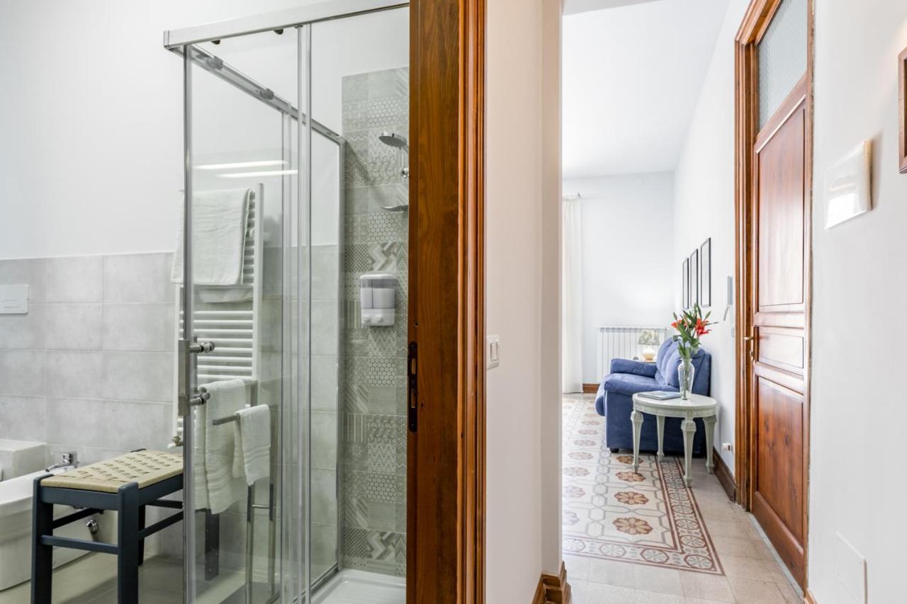 Botanical Gardens And Giulia Lovely Apartment Palermo