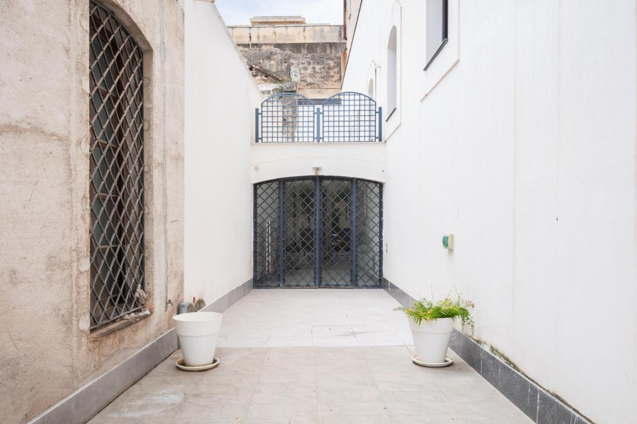 Luxury Warehouse Valverde By Domus Sicily