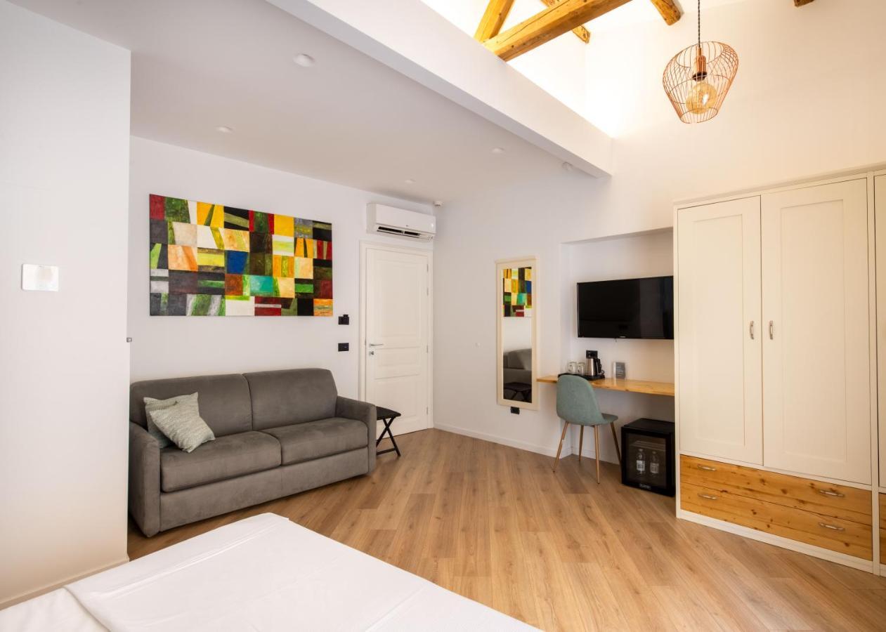 Bed & Breakfast Villena Plaza By Wonderful Italy 2*