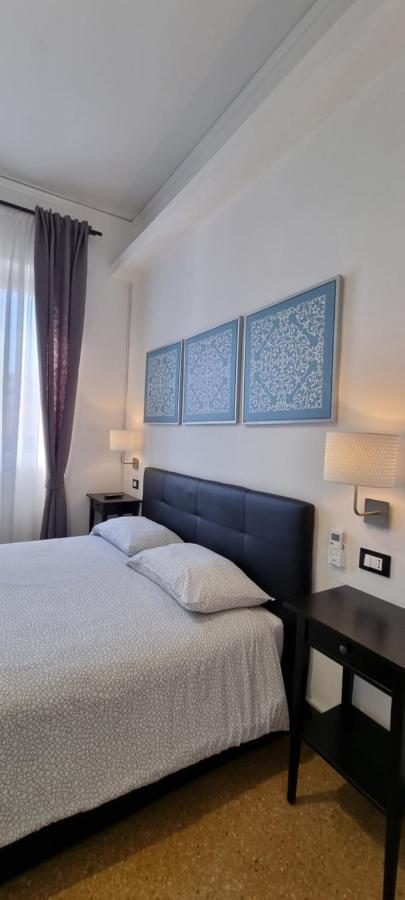 Centre Bed & Breakfast 2*