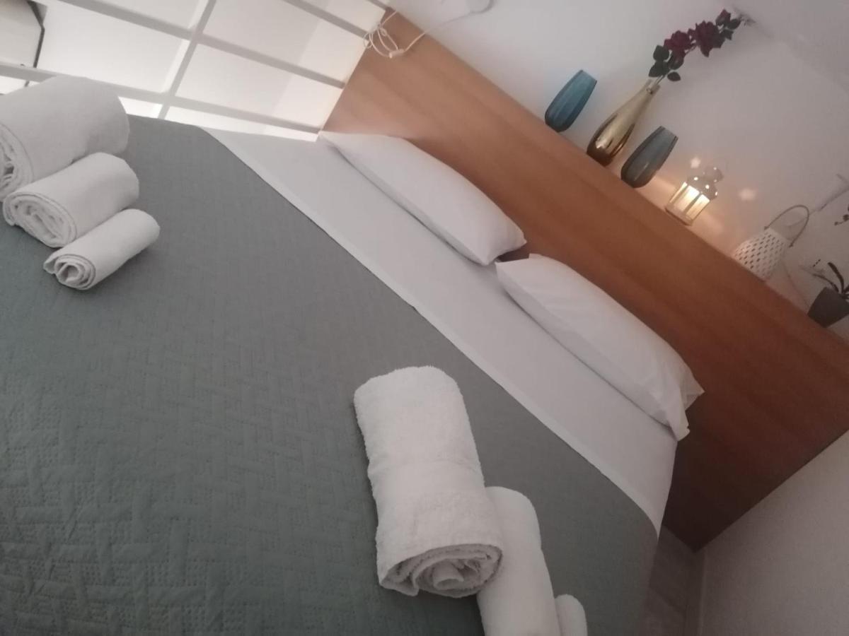 Apartment A Due Passi Dal Massimo *