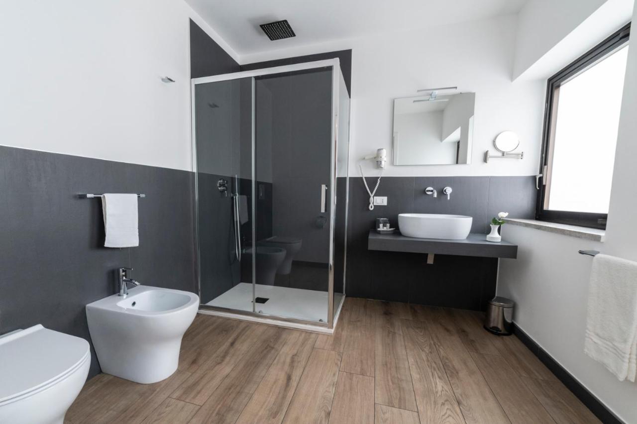 Ruggero Settimo - & Bed & Breakfast 3*