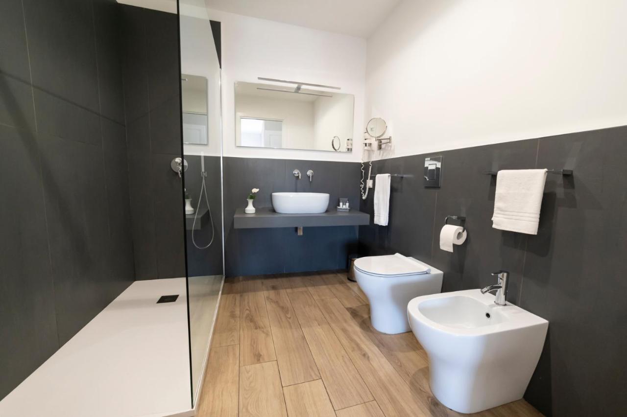 Ruggero Settimo - & Bed & Breakfast 3*