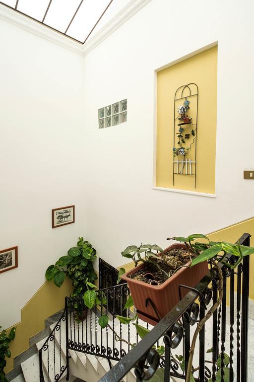 Attico Finocchiaro - Terrazza In Centro Wifi Free Apartment