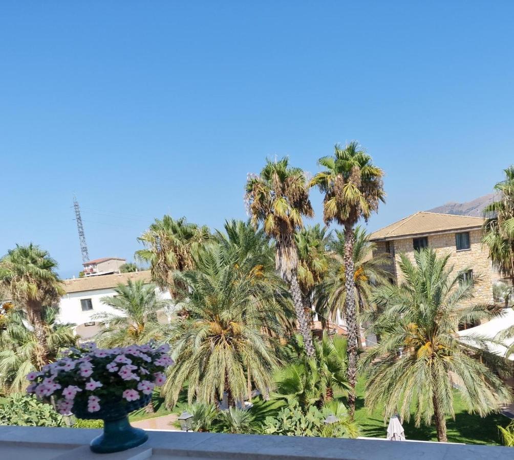 Resort Al Balhara Suites & Palermo
