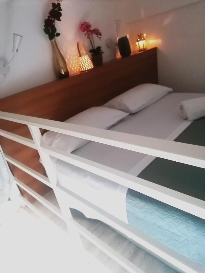 A Due Passi Dal Massimo Apartment *
