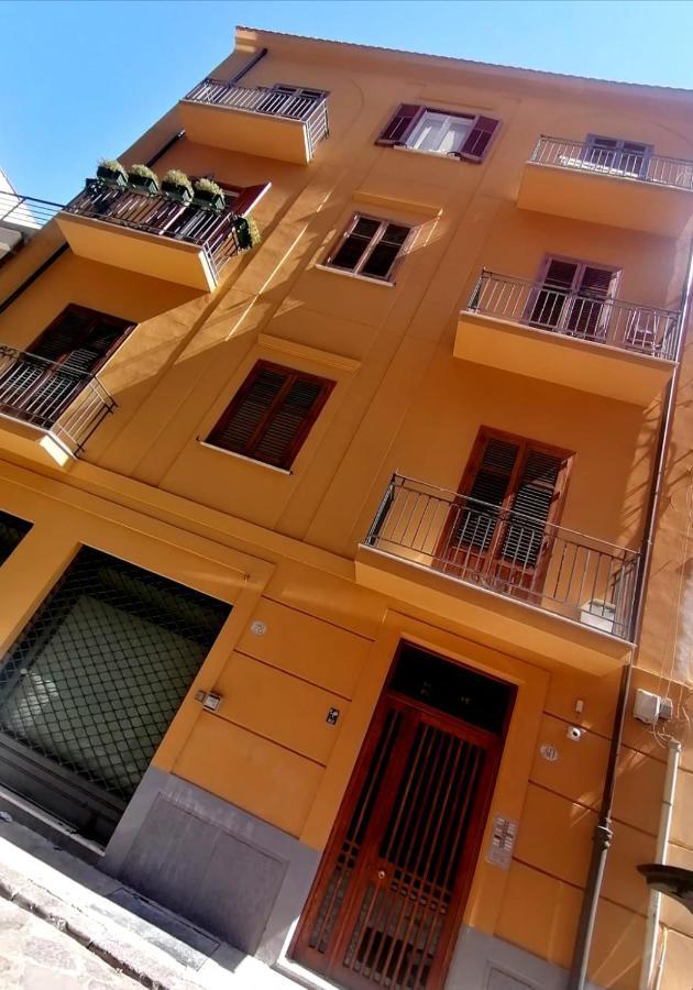 A Due Passi Dal Massimo Apartment *