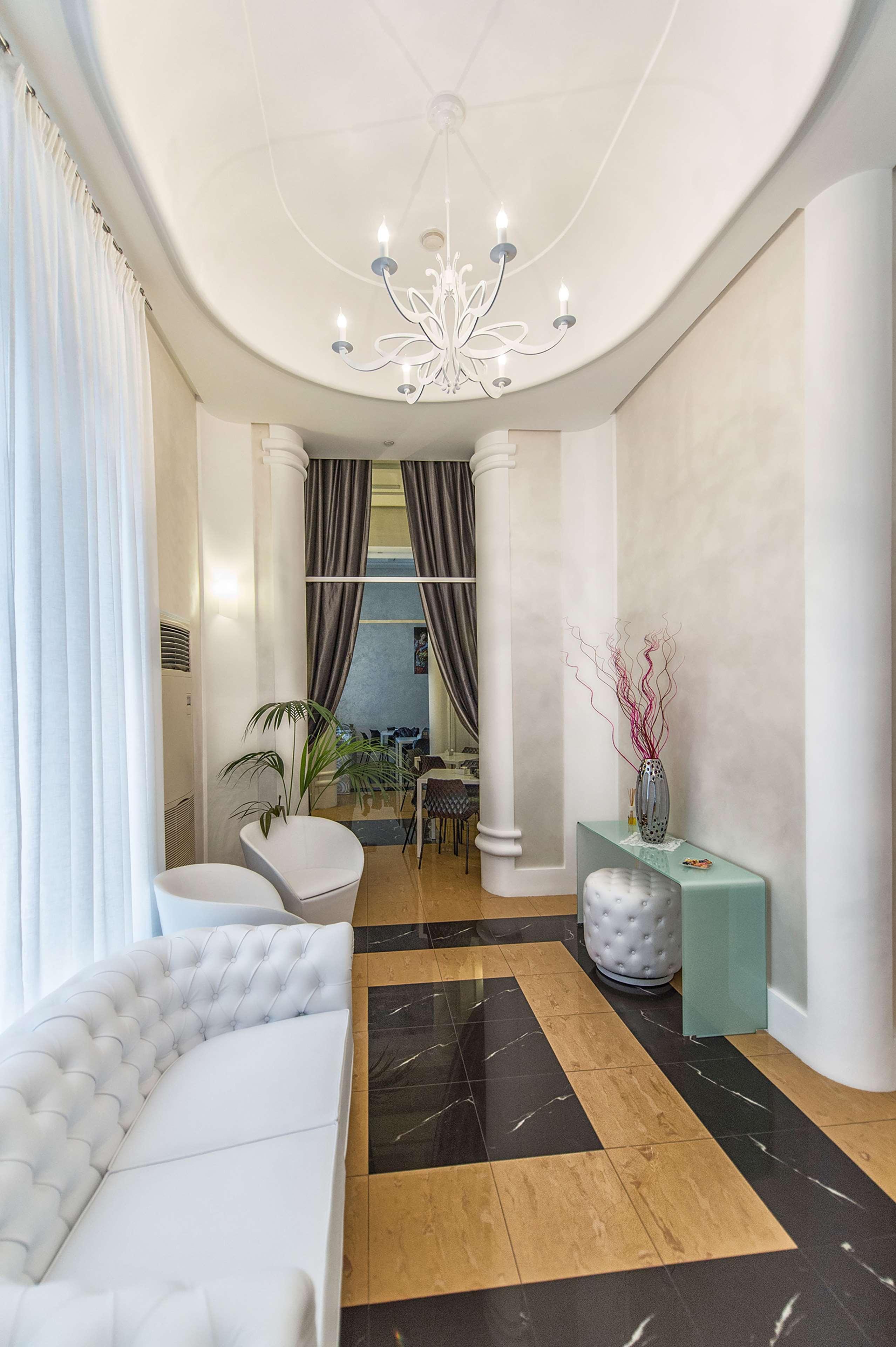 Hotel Artemisia Palace