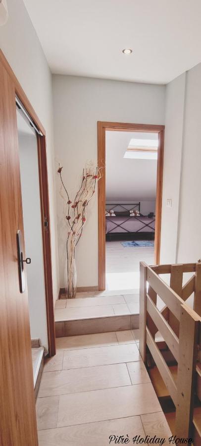 Apartment Pitre Holiday House