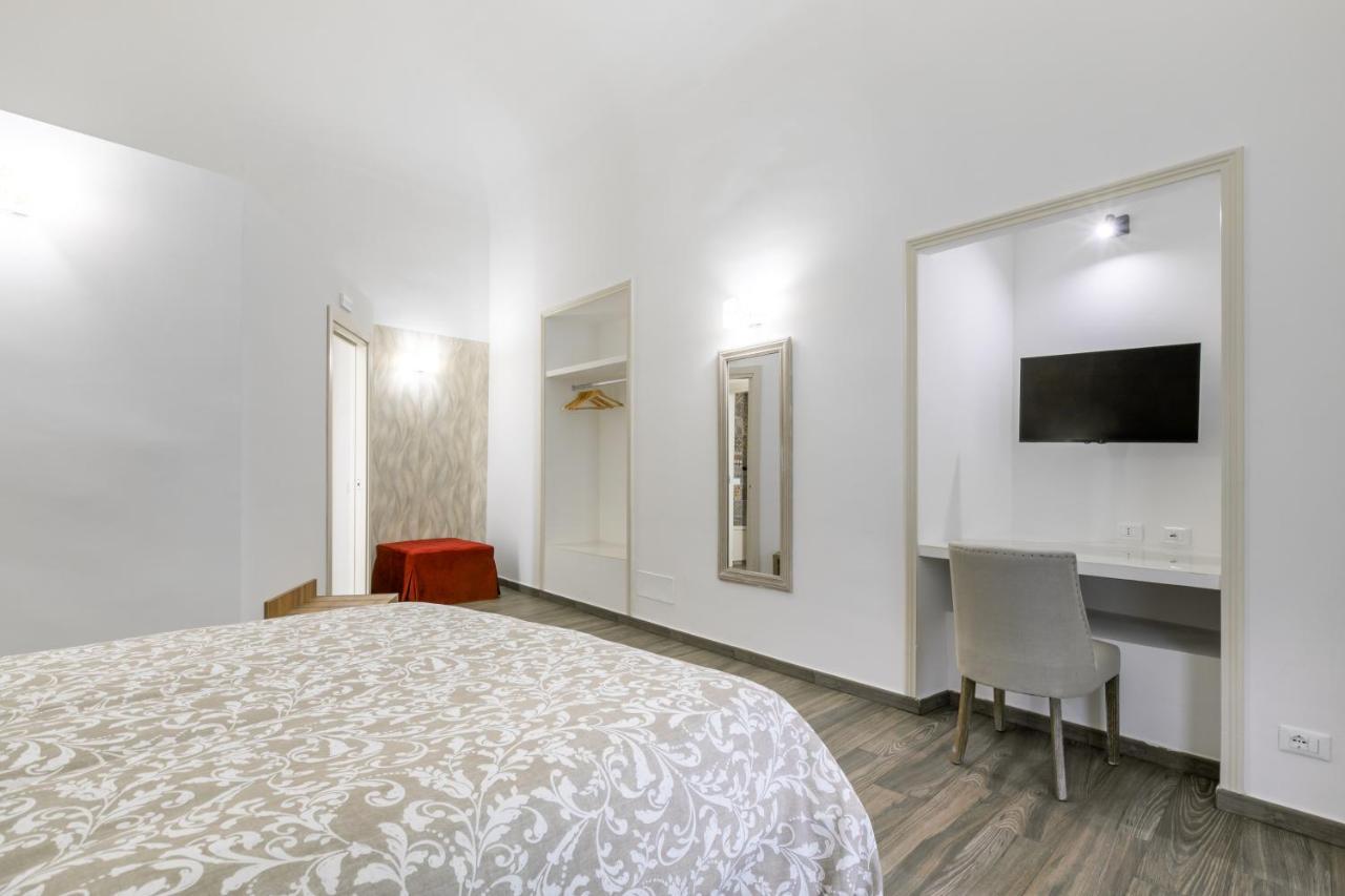 Apartment Vittorio Emanuele Charming Flats *