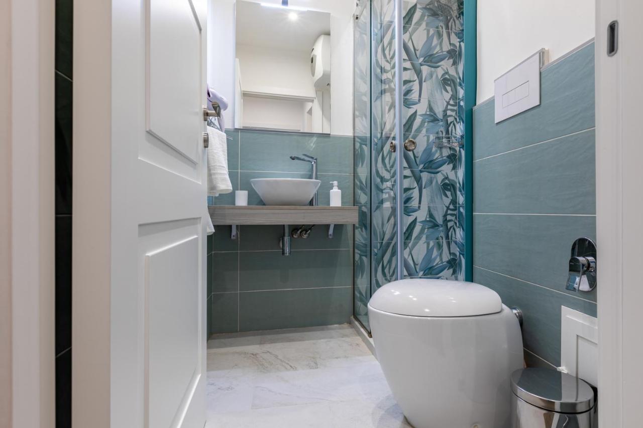 Apartment Vittorio Emanuele Charming Flats Palermo