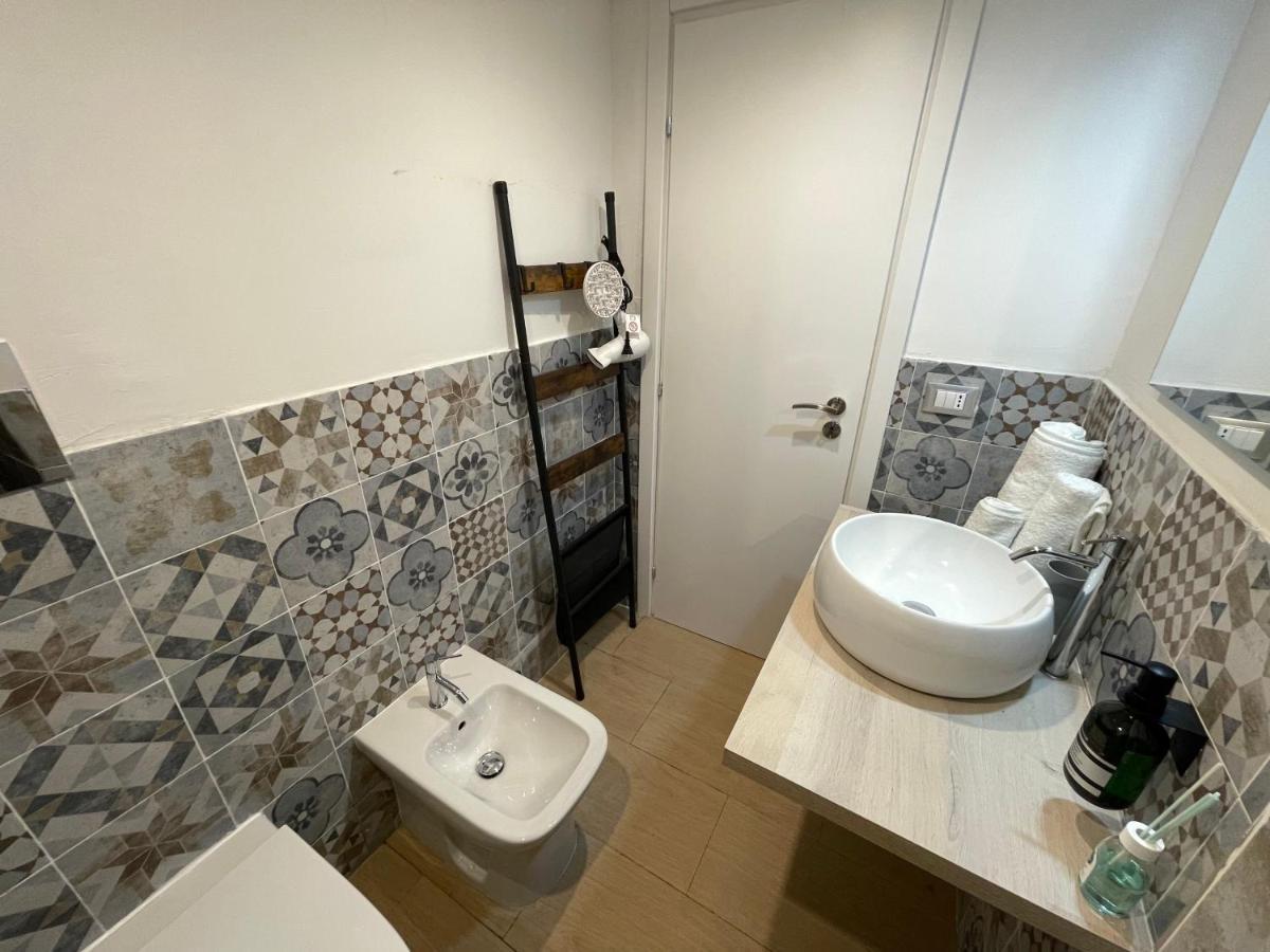 Apartment Rosalia Loft, Nel Cuore Di Ballaro A Palermo