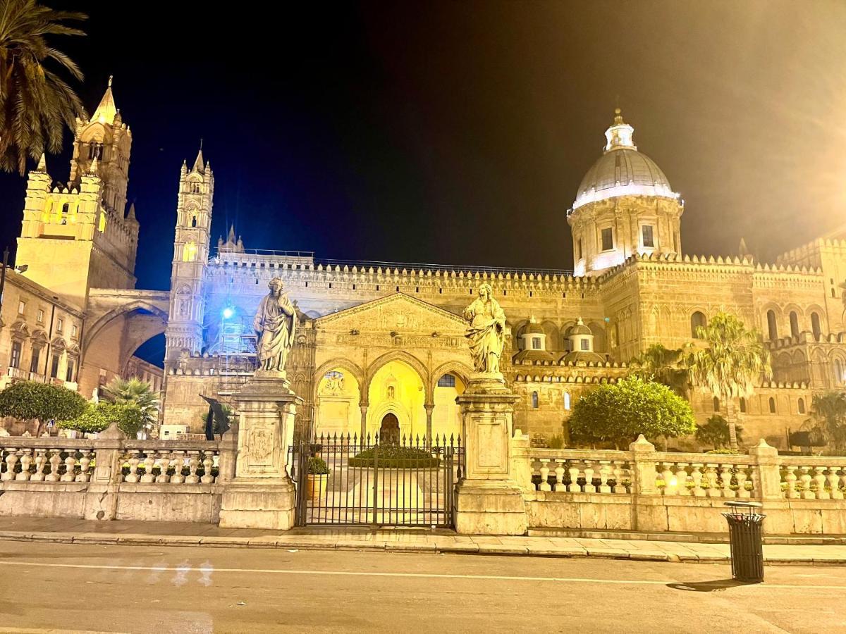 La Siciliana-di Fronte La Cattedrale *