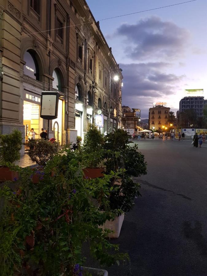 Casa Moneka Politeama * Palermo