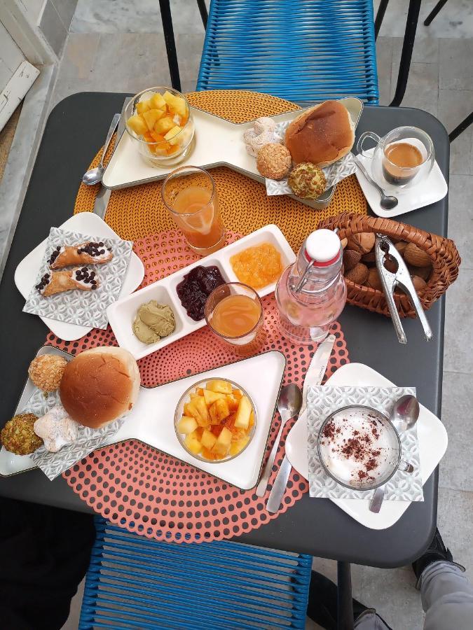 Bandbloom Acomodação com café da manhã  *