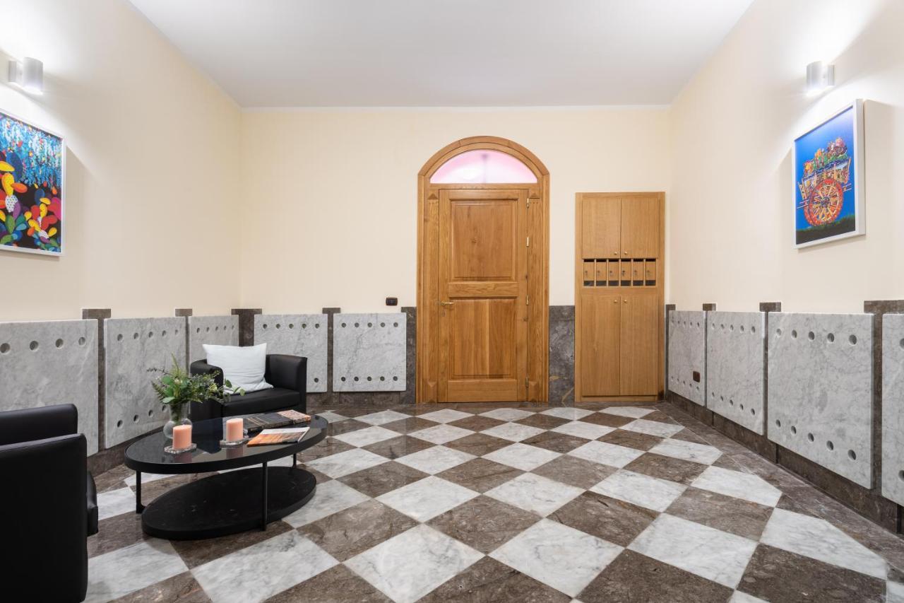 Open Sicily - Near Quattro Canti