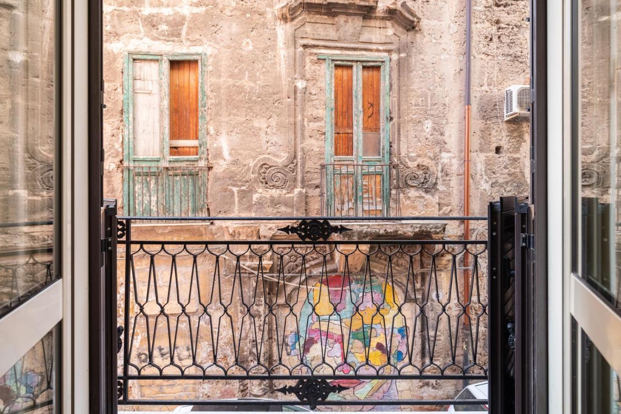 Open Sicily - Near Quattro Canti Palermo