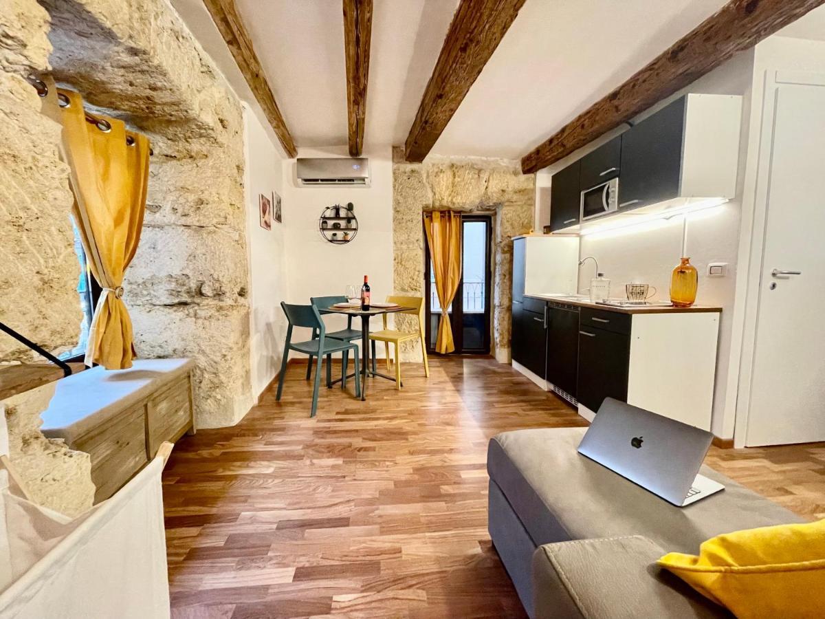 Corrieri Little Casa vacanze Palermo