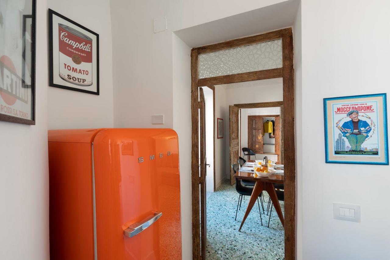 124 Maqueda Apartment *