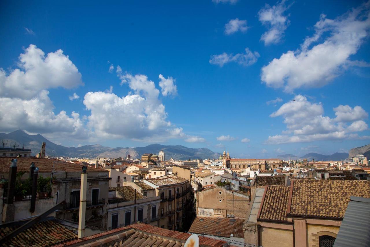 Dimora Sinibaldi Bed & Breakfast 2*