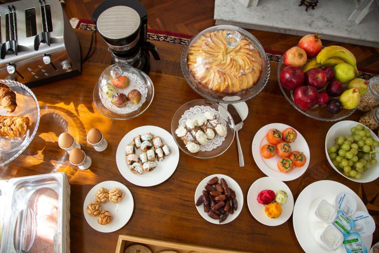 Dimora Sinibaldi Bed & Breakfast