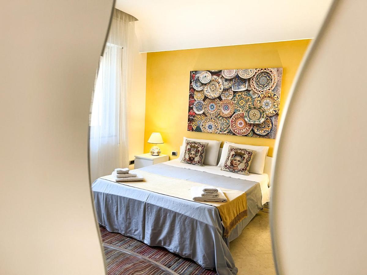 Al Politeama Bed & Breakfast 3*