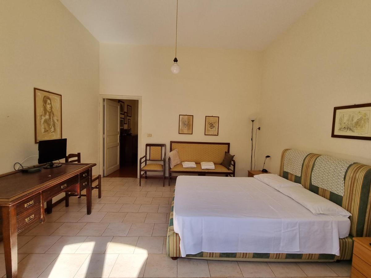 Piazza Politeama Apartment Palermo