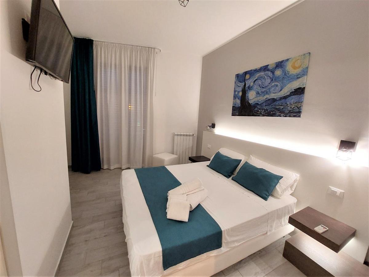Leone Apartment