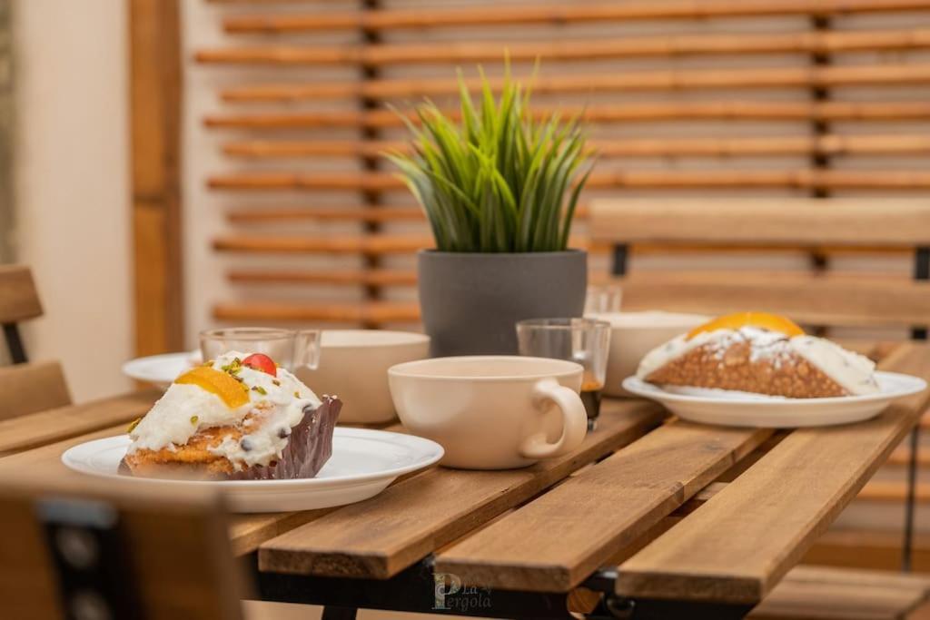 La Pergola The Art Of Living In Apartment Palermo