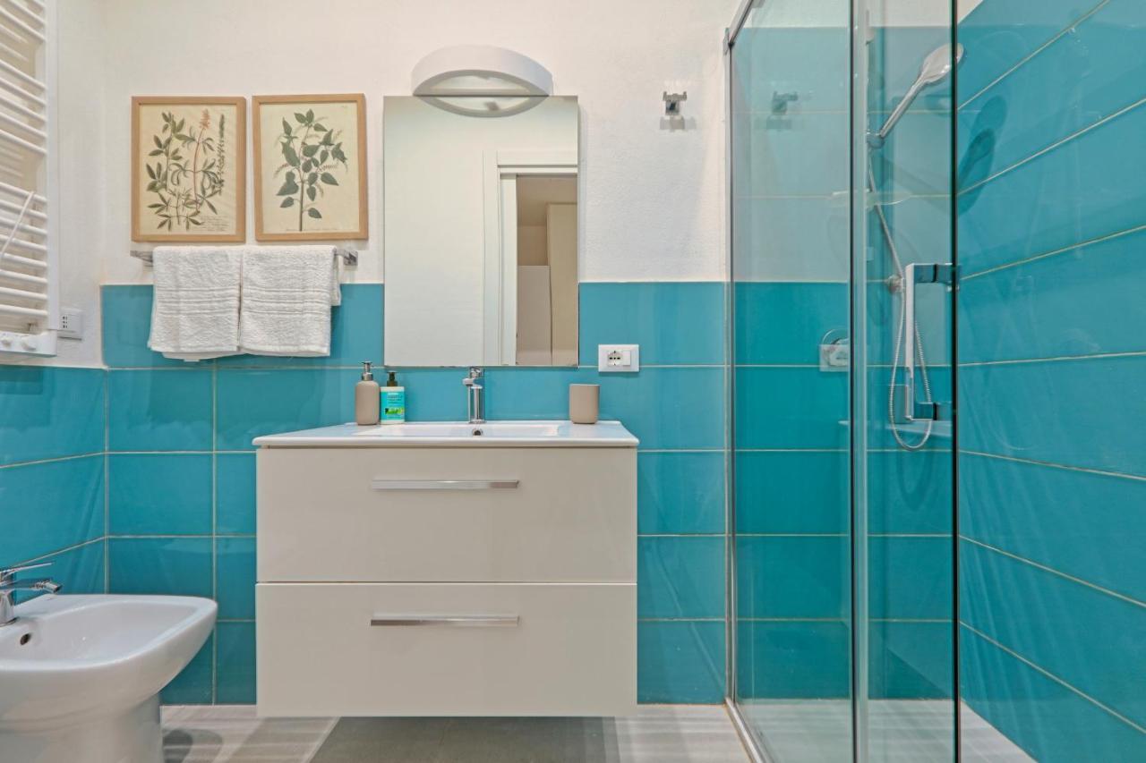 Costantino 11 Central Welcoming Apt X4 Apartment *
