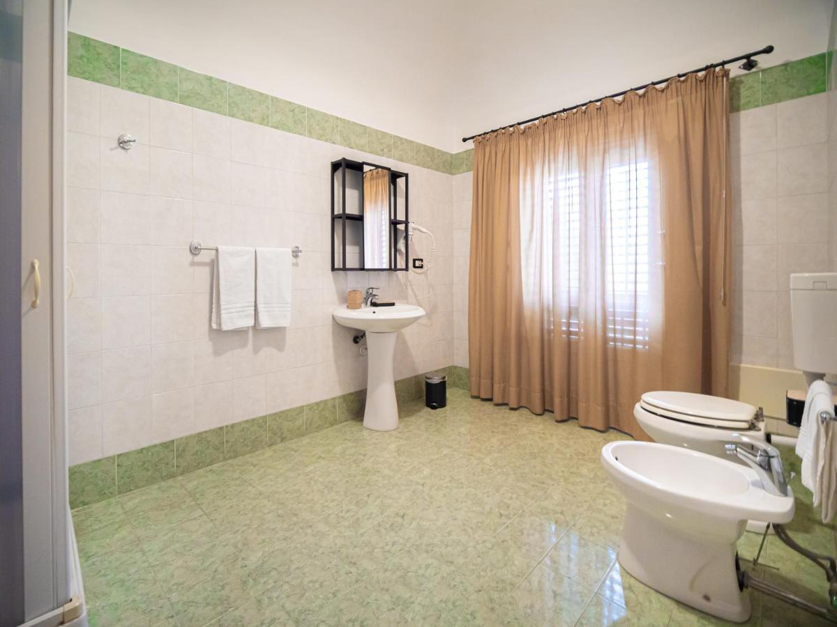 Kalamarina Casa de hóspedes 2*