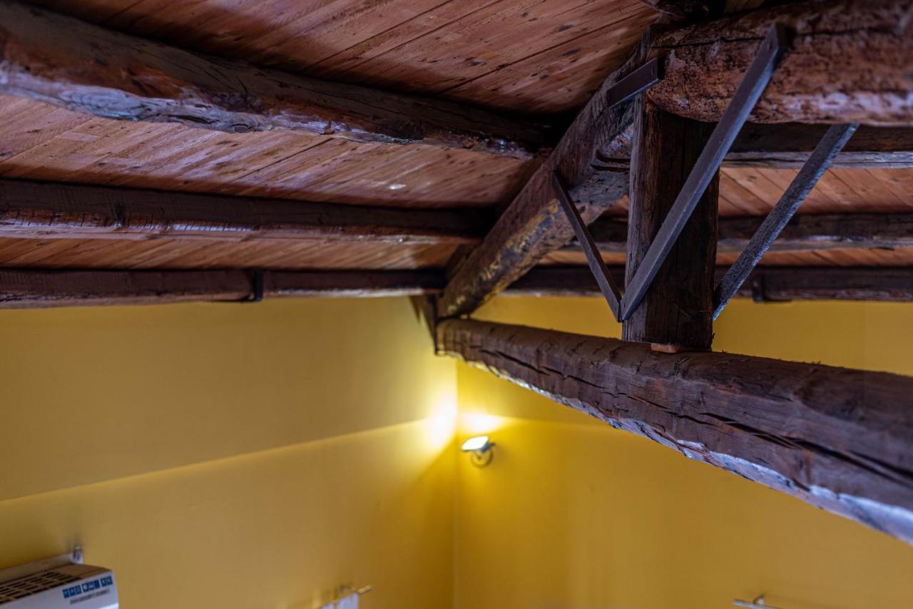 Vicere' Maqueda Guest house