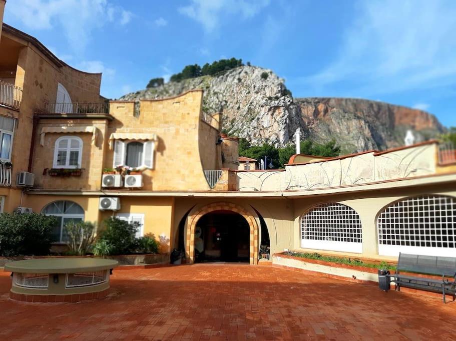 Appartamento Raggio Di Sole In Ashur Palermo