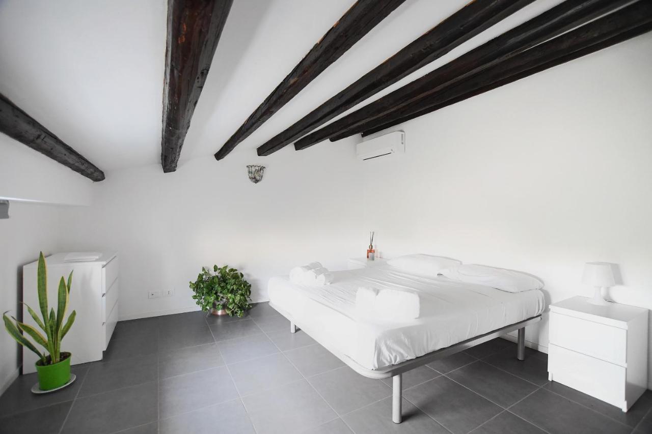 Apartment Iflat Dimora Giardino Inglese
