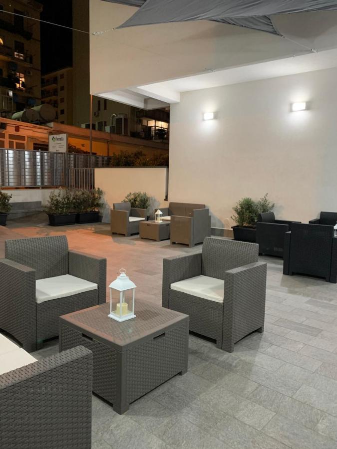 Appartamento Rosato 2 - Moderno E Confortevole Con Spazio Esterno Tra Mondello E Il Centro Storico *
