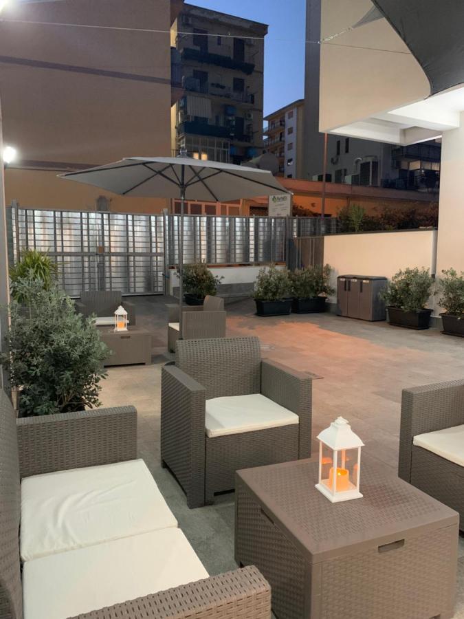 Appartamento Rosato 2 - Moderno E Confortevole Con Spazio Esterno Tra Mondello E Il Centro Storico Palermo