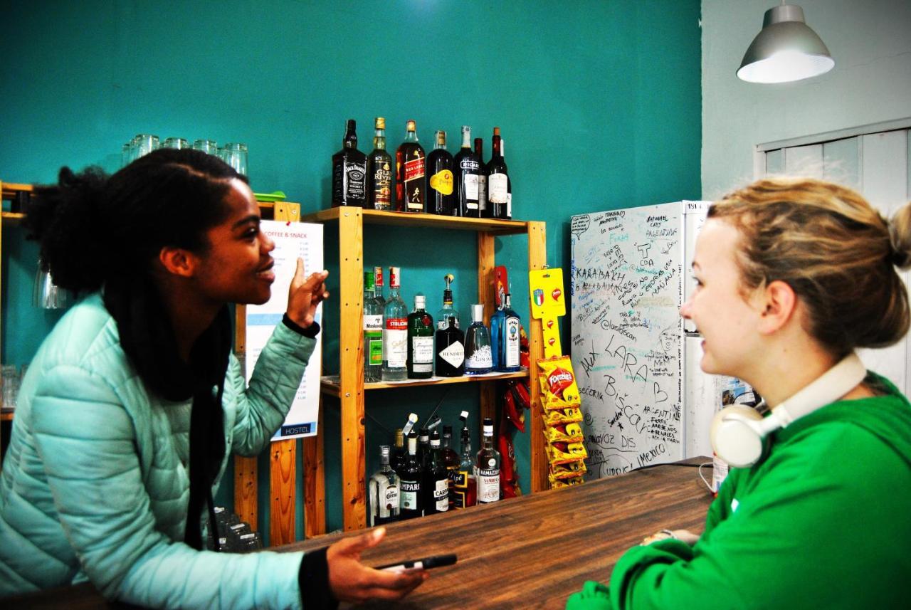 Balarm - And Bar Hostel