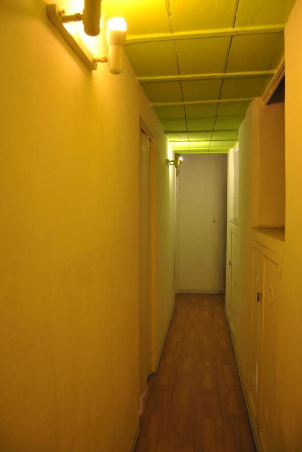 Balarm - And Bar Hostel *