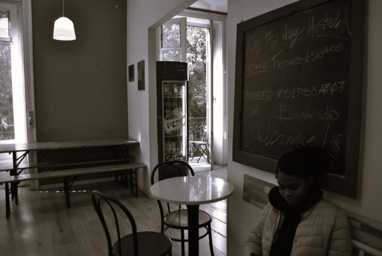 Hostel Balarm - And Bar