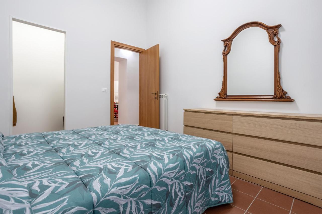 Porta Carbone Apartamento *