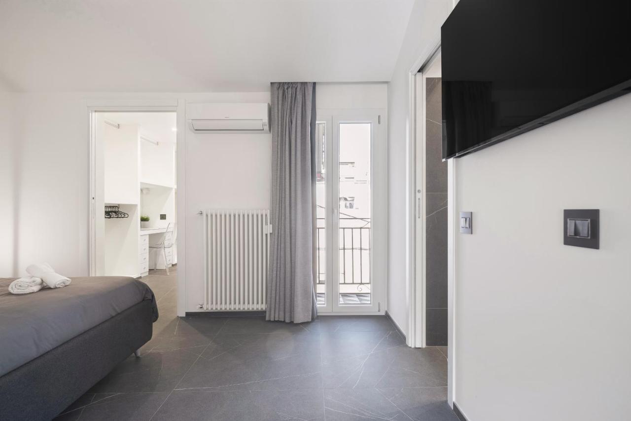 Archimedes Luxury With Terrace *