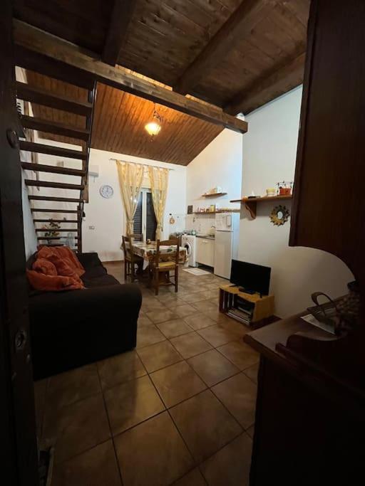 Skalsky Apartment, Borgo Vecchio, * Palermo